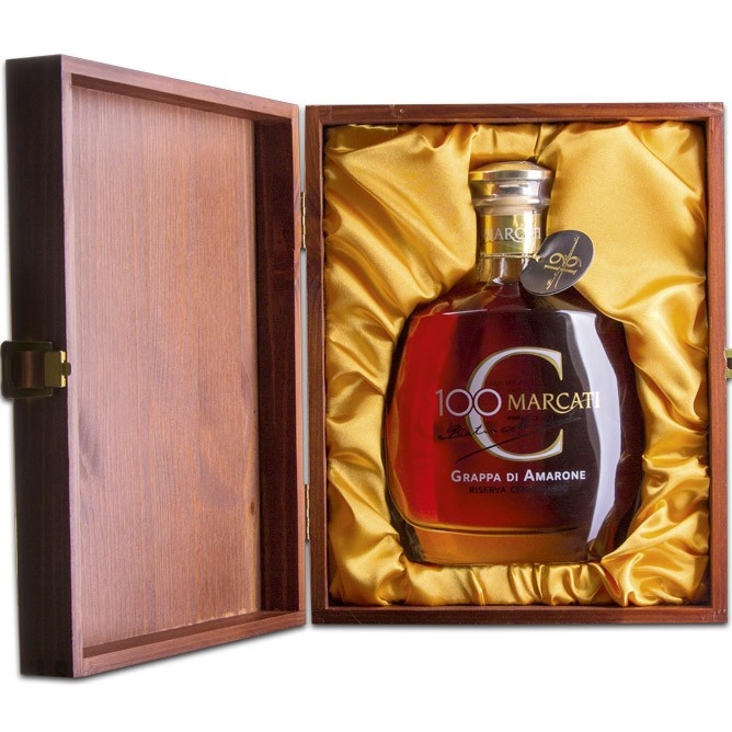 100 Marcati Grappa di Amarone Riserva Centenario in Holzschatulle 100 Marcati Grappa di Amarone Riserva Centenario in Holzschatulle